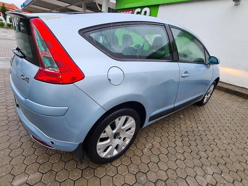 Gebraucht Citroën C4 108 PS (79 kW) 2005 Grau Kleinwagen