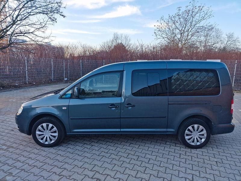 Gebraucht VW Caddy Maxi S 105 PS (77 kW) 2009 Grau Van / Kleinbus