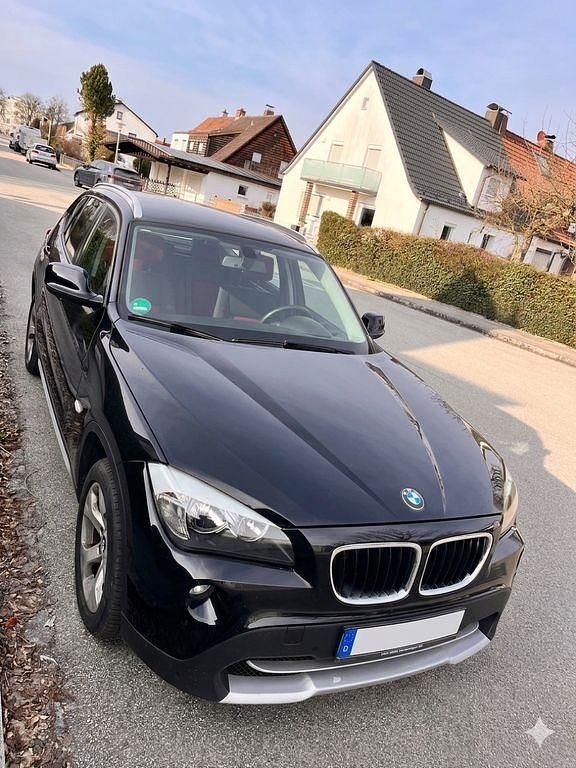 Gebraucht BMW X1 143 PS (105 kW) 2010 Schwarz SUV