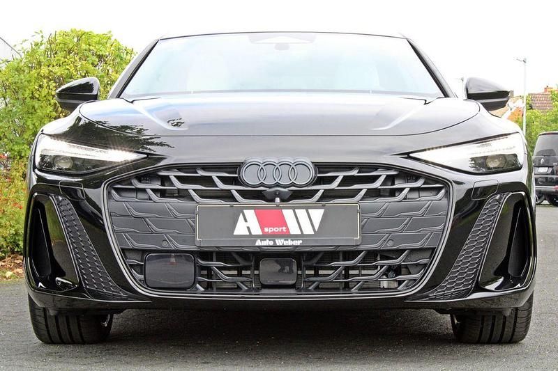 Gebraucht Audi A6 Ambiente 252 PS (185 kW) 2026 Schwarz Limousine