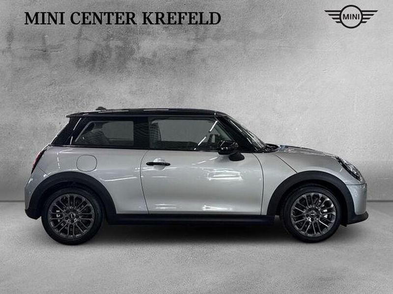 Gebraucht Mini Cooper Classic 156 PS (114 kW) 2024 Silber Kleinwagen