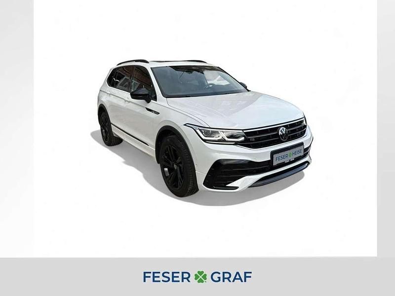 Oryxweiß perlmutteffekt Gebraucht 2024 VW Tiguan Allspace R-line SUV | 39.390 € (Superpreis) - Bild 1/4