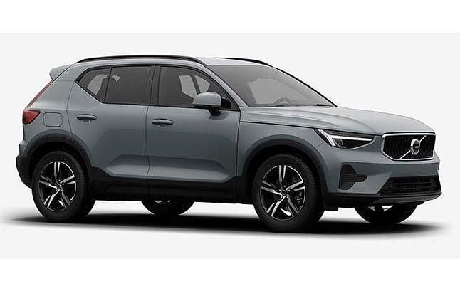 Neu Volvo XC40 163 PS (119 kW) 2026 Blau SUV