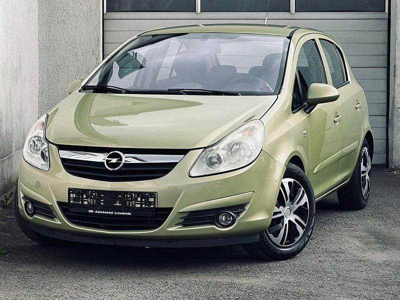 Grün Gebraucht 2007 Opel Corsa Kleinwagen | 4.499 € (Teuer) - Bild 1/4