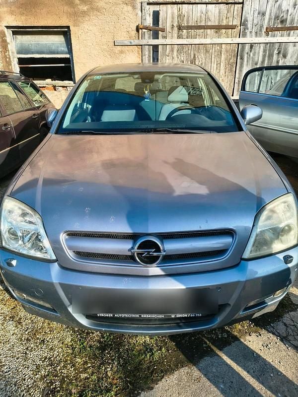 Gebraucht Opel Signum 155 PS (114 kW) 2003 Silber Kleinwagen