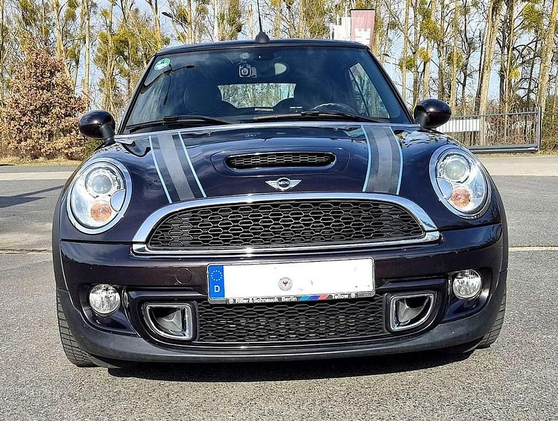 Gebraucht Mini Cooper SD Cabriolet 143 PS (105 kW) 2012 Braun Cabrio