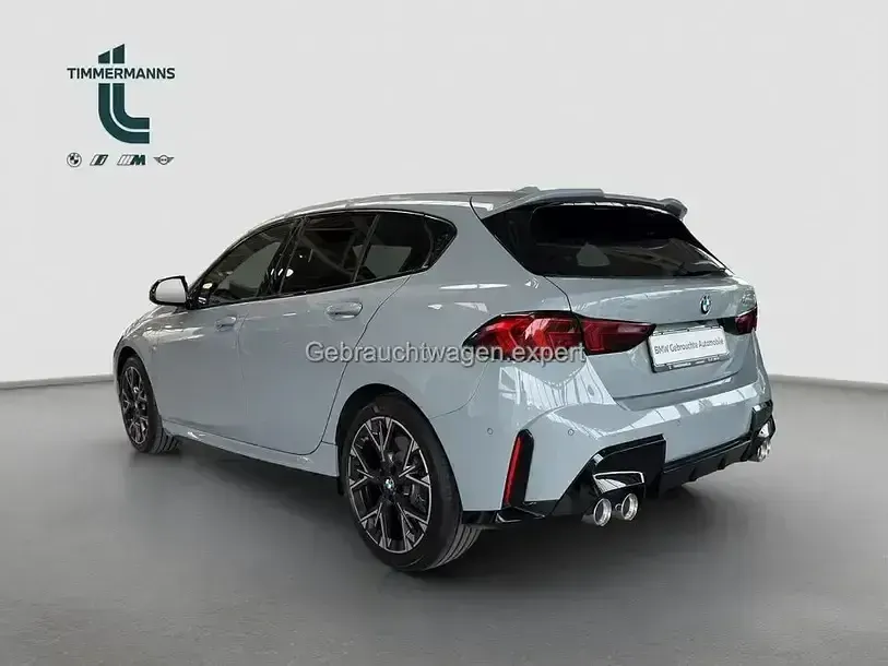 Używany BMW M135 Shadowline 300 KM (220 kW) 2025 Szary Hatchback