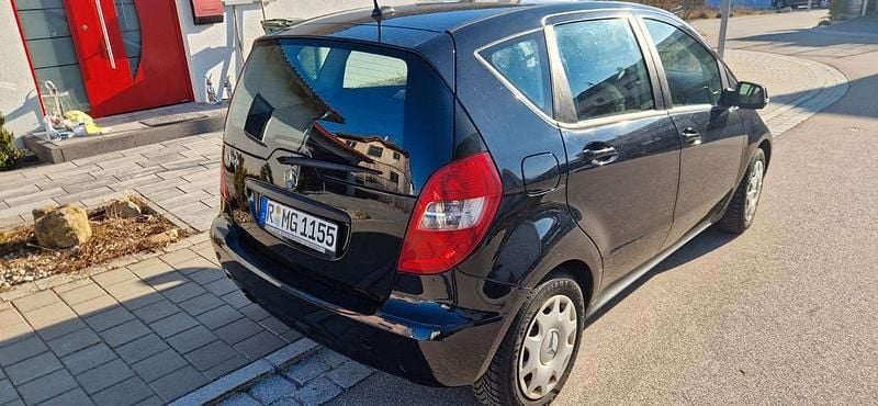 Gebraucht Mercedes A160 95 PS (69 kW) 2010 Schwarz Van / Kleinbus