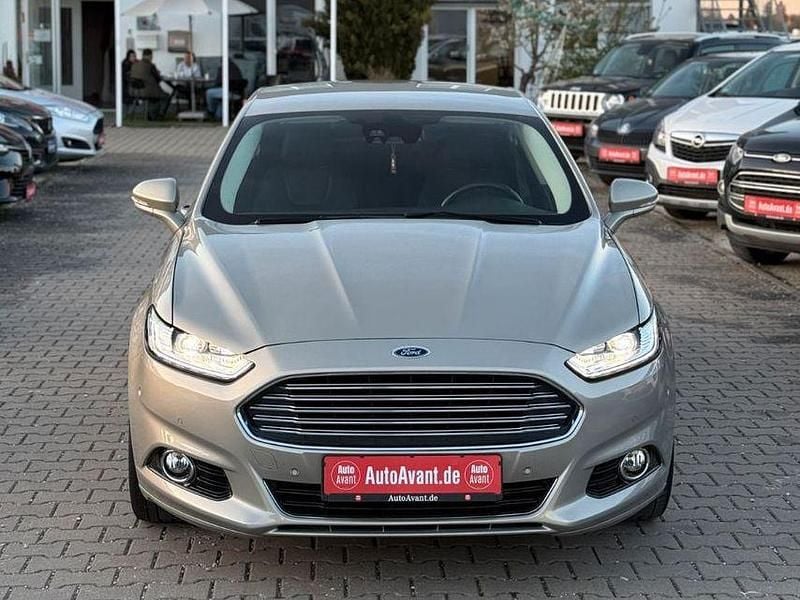 Gebraucht Ford Mondeo Titanium 203 PS (149 kW) 2015 Tectonic silver Limousine