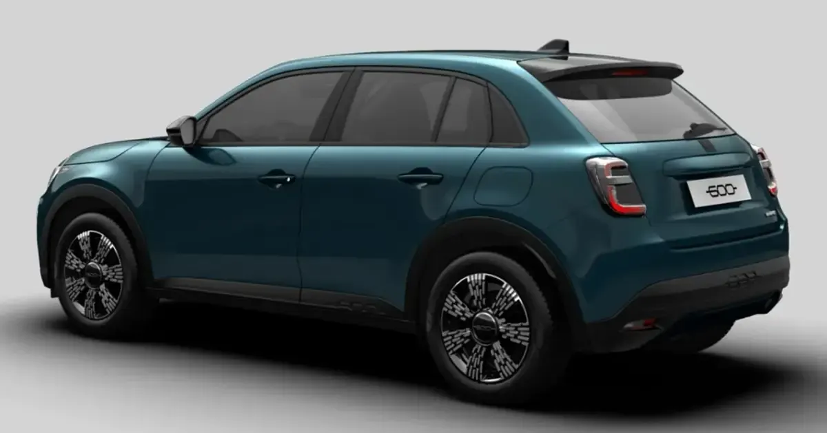 Neu Fiat 600 Icon 101 PS (74 kW) 2026 Grün metallic SUV
