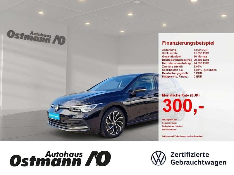 Schwarz Gebraucht 2022 VW Golf VIII Active Limousine | 25.990 € (Teuer) - Bild 1/4