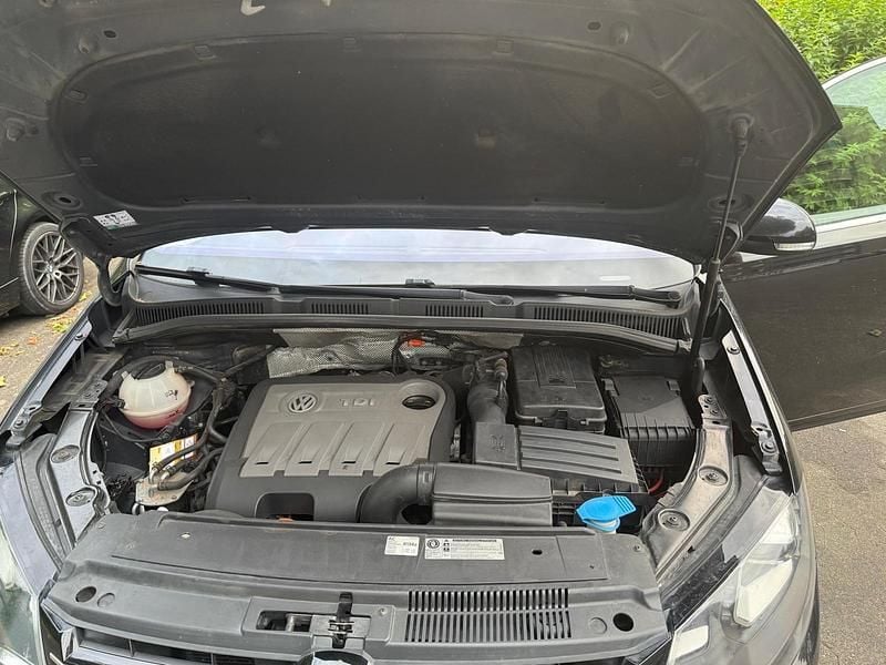 Schwarz Gebraucht 2011 VW Sharan Van / Kleinbus | 8.500 € (Fairer Preis) - Bild 1/4