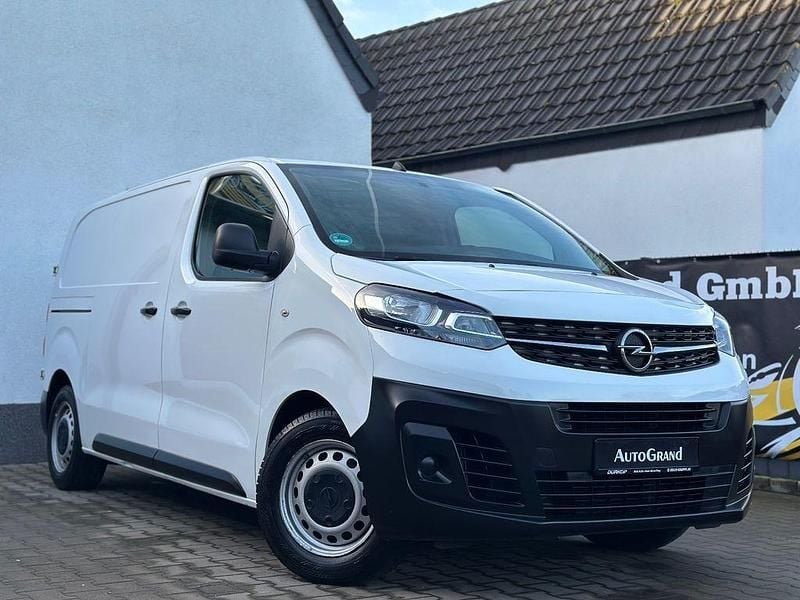 White jade Gebraucht 2020 Opel Vivaro Selection Van | 12.900 € (Superpreis) - Bild 1/4