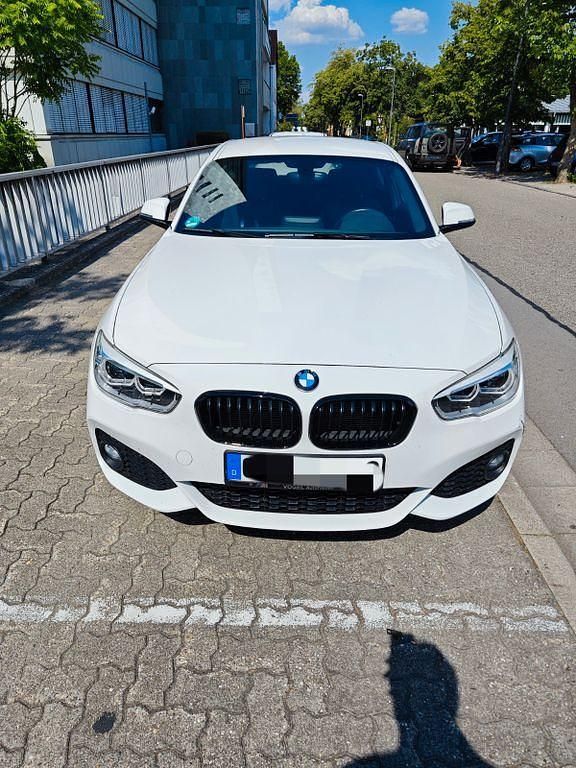 Weiß Gebraucht 2016 BMW 116 M Sport Kleinwagen | 9.999 € (Fairer Preis) - Bild 1/4