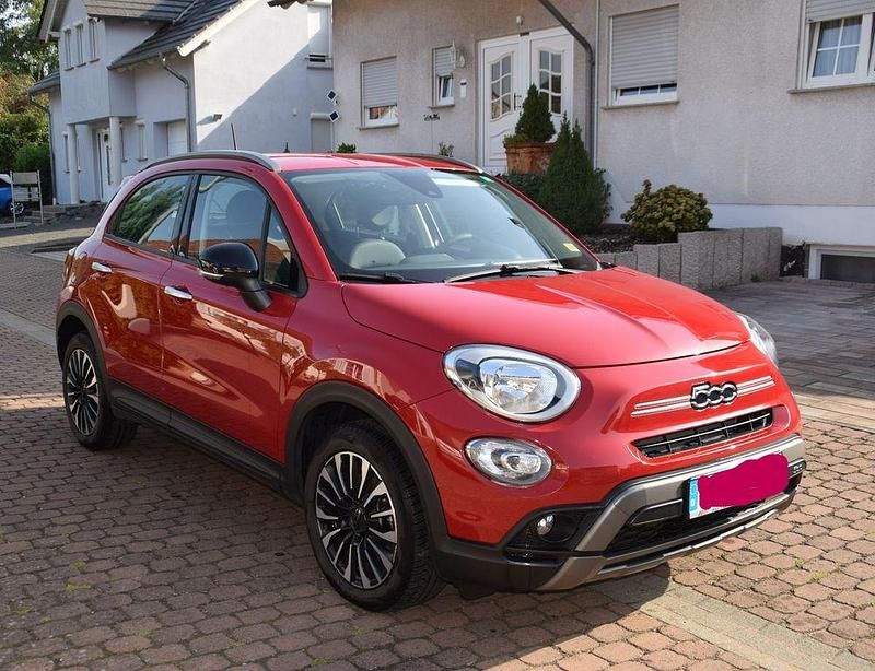 Rot Gebraucht 2023 Fiat 500X Cross SUV | 19.800 € (Superpreis) - Bild 1/4