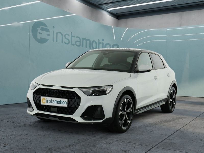 Weiß Gebraucht 2022 Audi A1 Sport Kleinwagen | 28.144 € (Teuer) - Bild 1/3