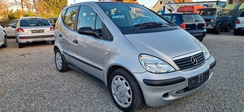 Gebraucht Mercedes A170 Classic 95 PS (69 kW) 2001 Van / Kleinbus
