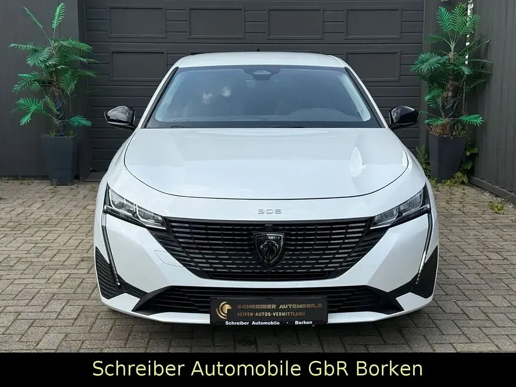 Gebraucht Peugeot 308 SW Allure 131 PS (96 kW) 2022 Weiß Kombi
