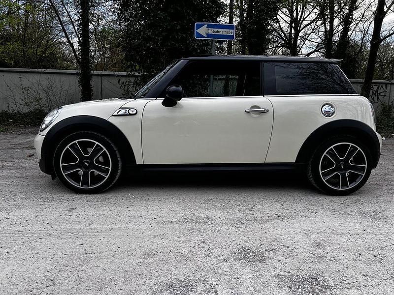 Beige Gebraucht 2010 Mini Cooper S Kleinwagen | 6.900 € (Fairer Preis) - Bild 1/4