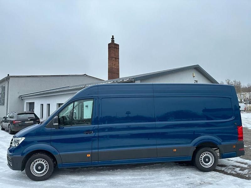 Gebraucht VW Crafter 177 PS (130 kW) 2022 Blau Van