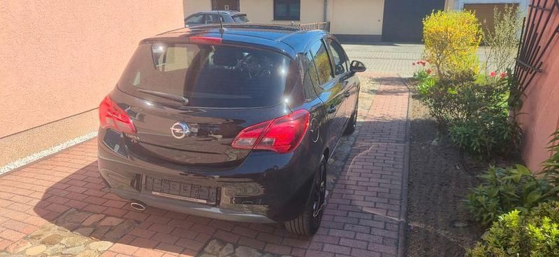 Second-hand Opel Corsa Active 90 CP (66 kW) 2016 Negru Hatchback