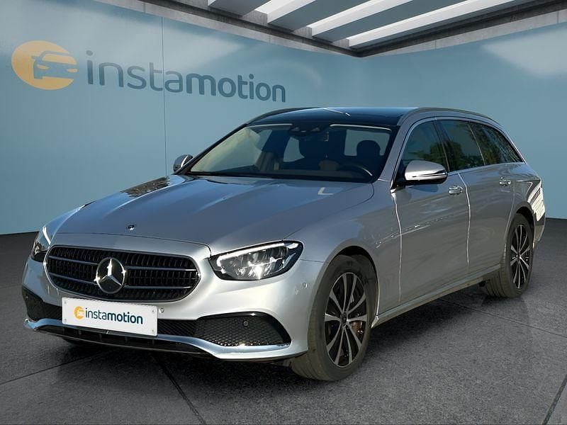 Silber Gebraucht 2022 Mercedes E300 Kombi | 30.699 € (Guter Preis) - Bild 1/4