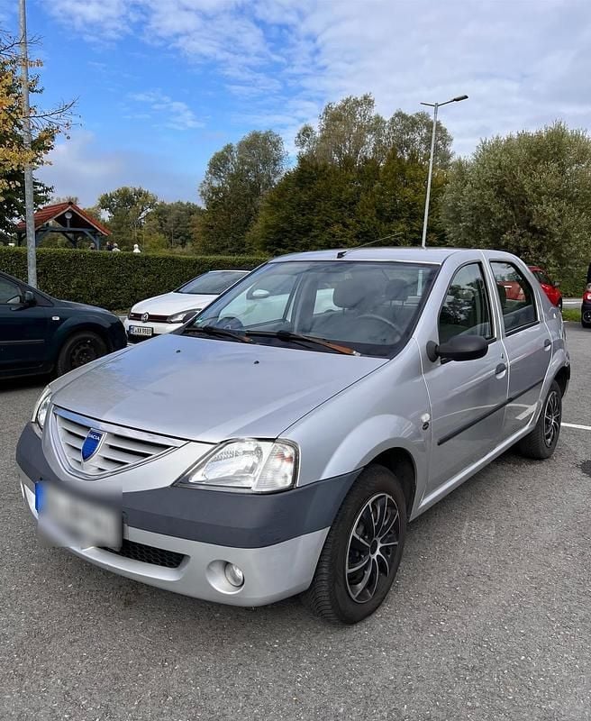 Silber Gebraucht 2006 Dacia Logan Limousine | 1.600 € (Fairer Preis) - Bild 1/4
