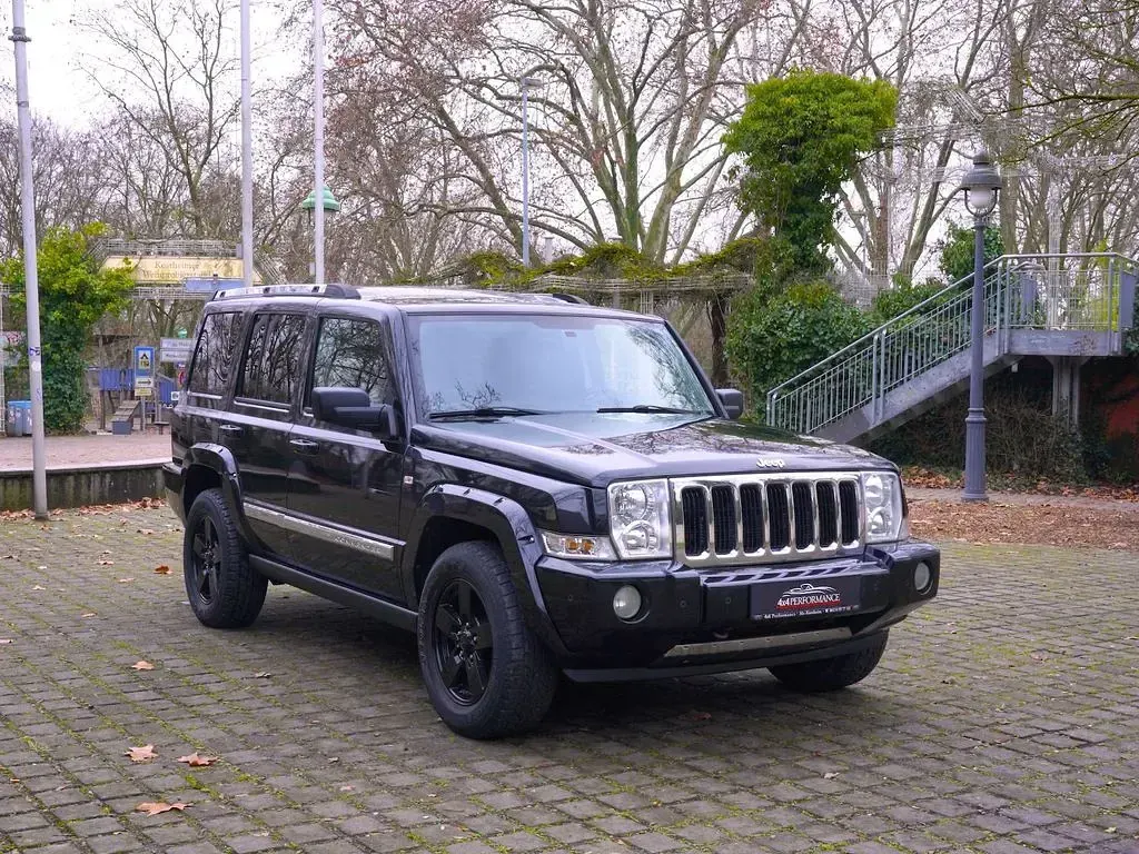 Second-hand Jeep Commander Limited 218 CP (160 kW) 2007 Negru SUV