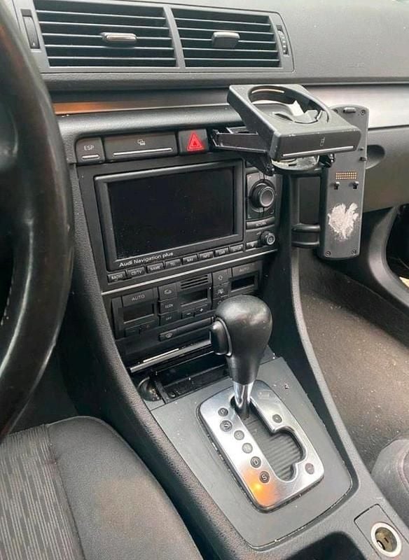 Gebraucht 2006 Audi A4 Kombi | 1.550 € (Guter Preis) - Bild 1/4