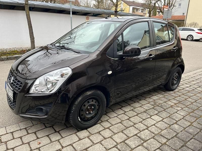 Gebraucht Suzuki Splash Club 94 PS (69 kW) 2012 Braun Kleinwagen