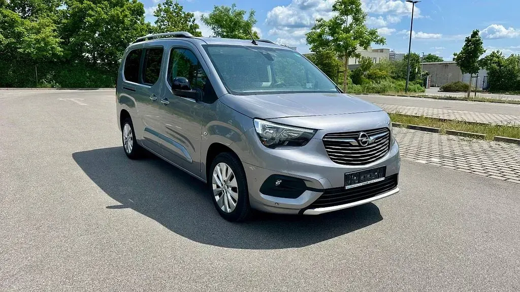 Gebraucht Opel Combo Life Ultimate 131 PS (96 kW) 2021 Grau Van / Kleinbus