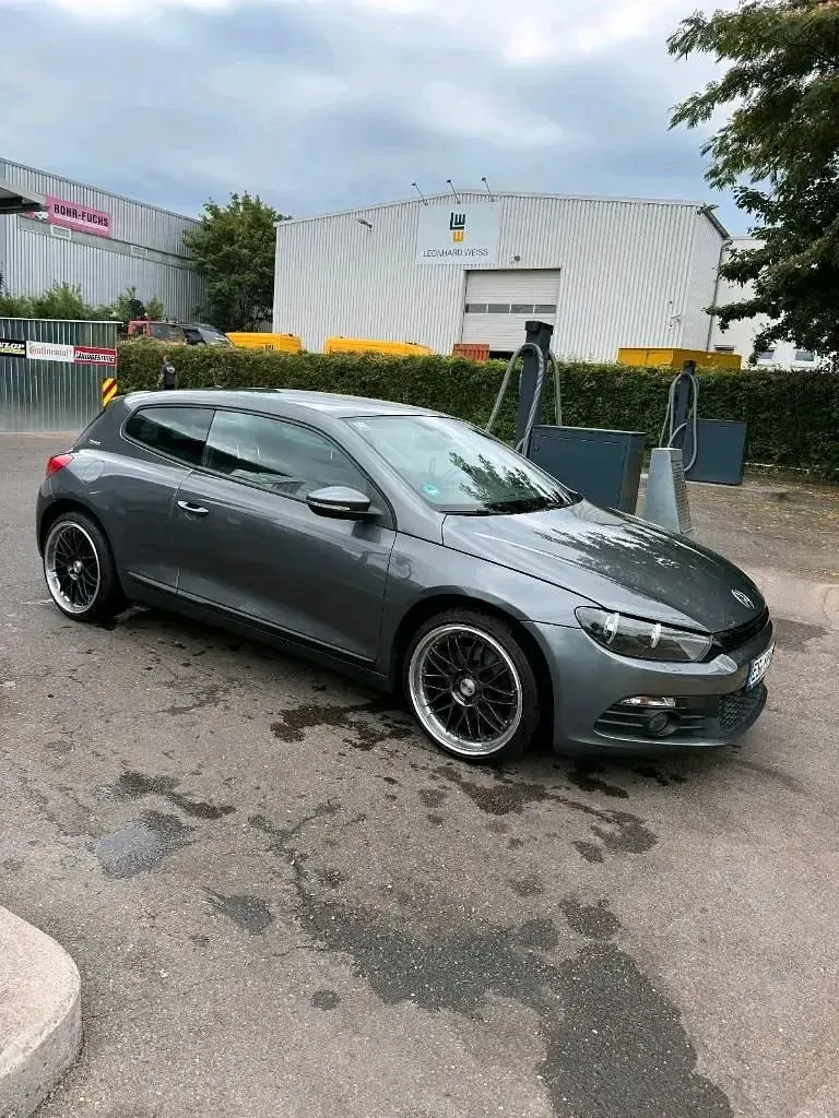 Gebraucht VW Scirocco 160 PS (117 kW) 2011 Grau Coupé