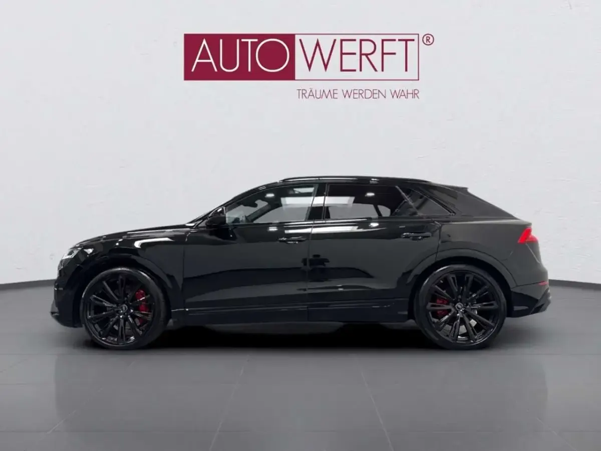 Gebraucht Audi SQ8 Advanced 507 PS (372 kW) 2023 Schwarz SUV