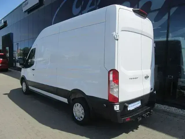 Gebraucht Ford Transit Trend 131 PS (96 kW) 2022 Frostweiß Pickup