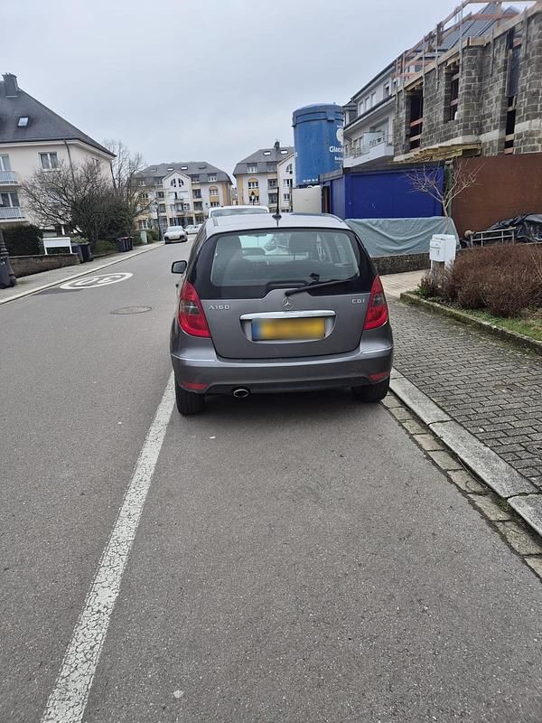 Gebraucht Mercedes A160 81 PS (59 kW) 2009 Silber Kleinwagen