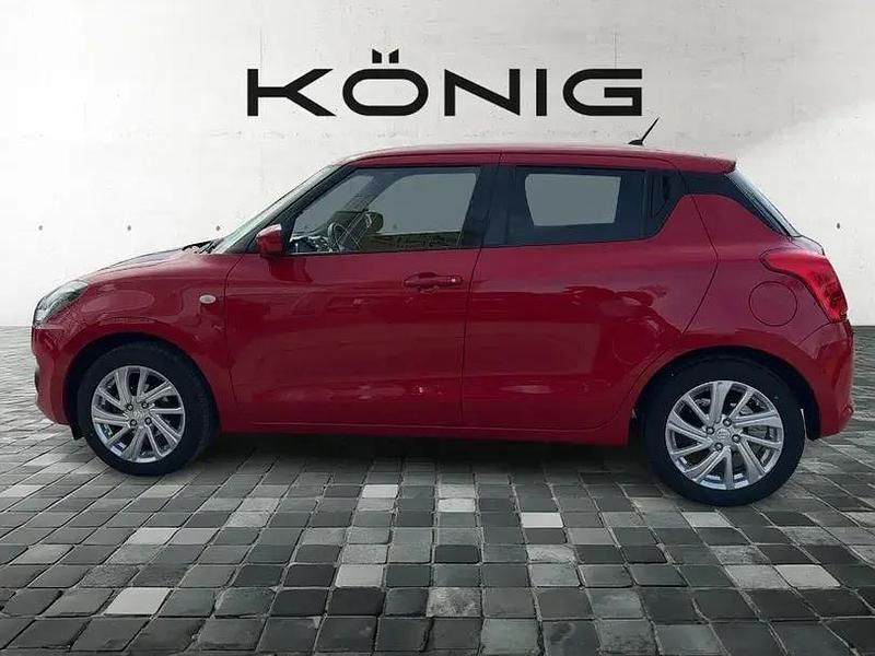 Second-hand Suzuki Swift 83 CP (61 kW) 2023 Roșu Hatchback