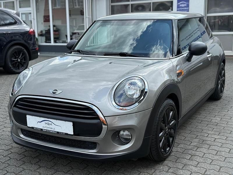 Second-hand Mini ONE 102 CP (75 kW) 2018 Gri Hatchback