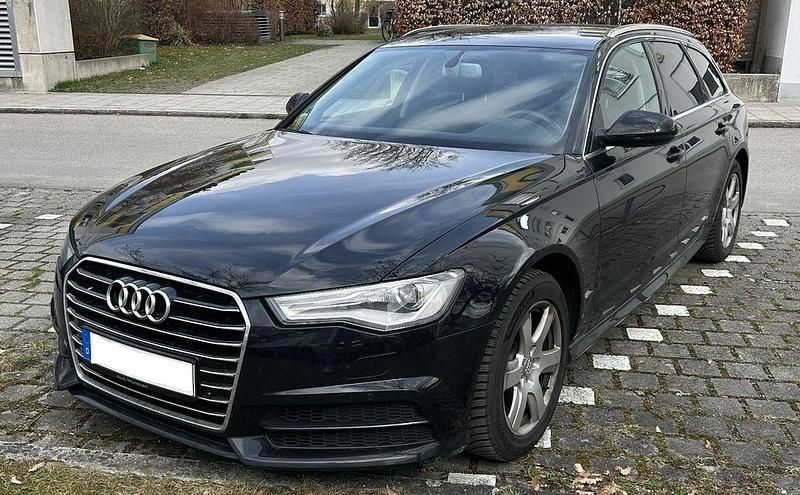 Gebraucht Audi A6 Ambiente 190 PS (139 kW) 2018 Schwarz Kombi