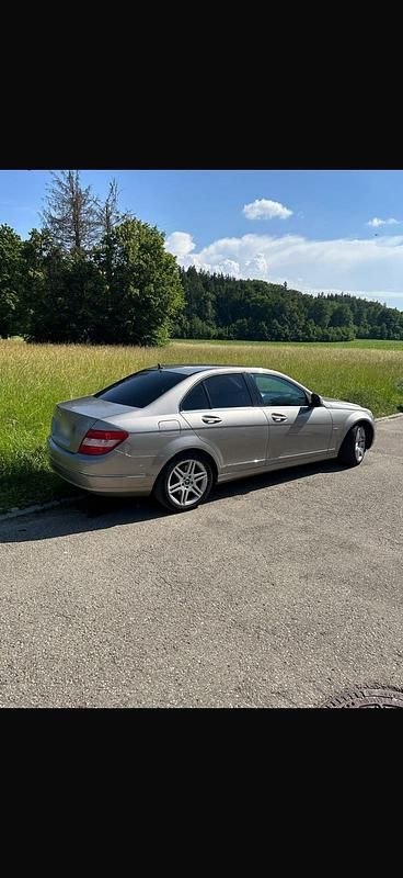 Gebraucht Mercedes C220 170 PS (125 kW) 2007 Limousine