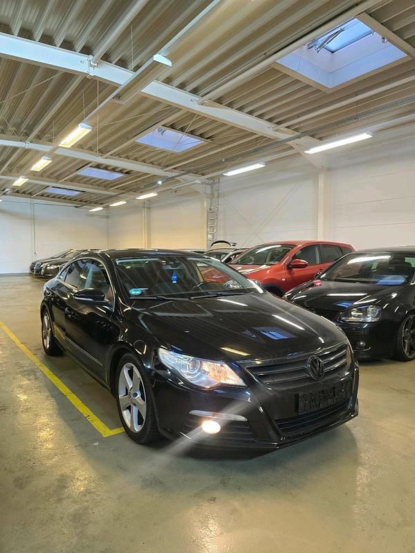 Gebraucht VW Passat 200 PS (147 kW) 2010 Schwarz Limousine