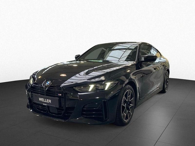 Gebraucht BMW M440 M Sport 374 PS (275 kW) 2024 Black sapphire (schwarz) Limousine