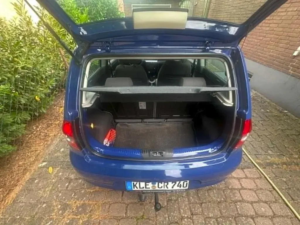 Gebraucht VW Fox Refresh 75 PS (55 kW) 2009 Blau Kleinwagen