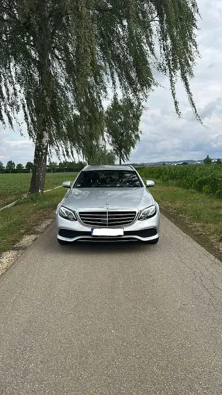 Gebraucht Mercedes E400 340 PS (250 kW) 2019 Grau Limousine