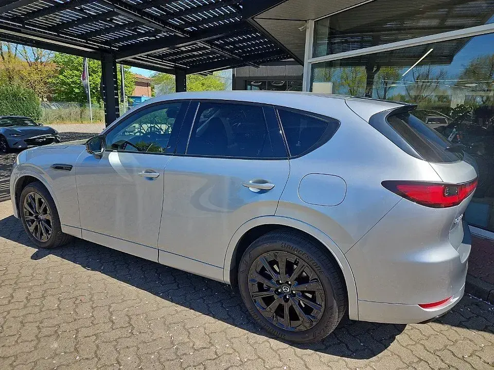 Gebraucht Mazda CX-60 Homura-Line 254 PS (186 kW) 2023 Sonic silver SUV