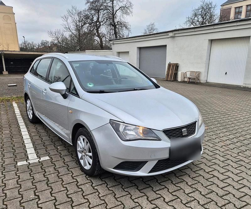 Silber Gebraucht 2013 Seat Ibiza ST Kombi | 3.200 € (Superpreis) - Bild 1/4