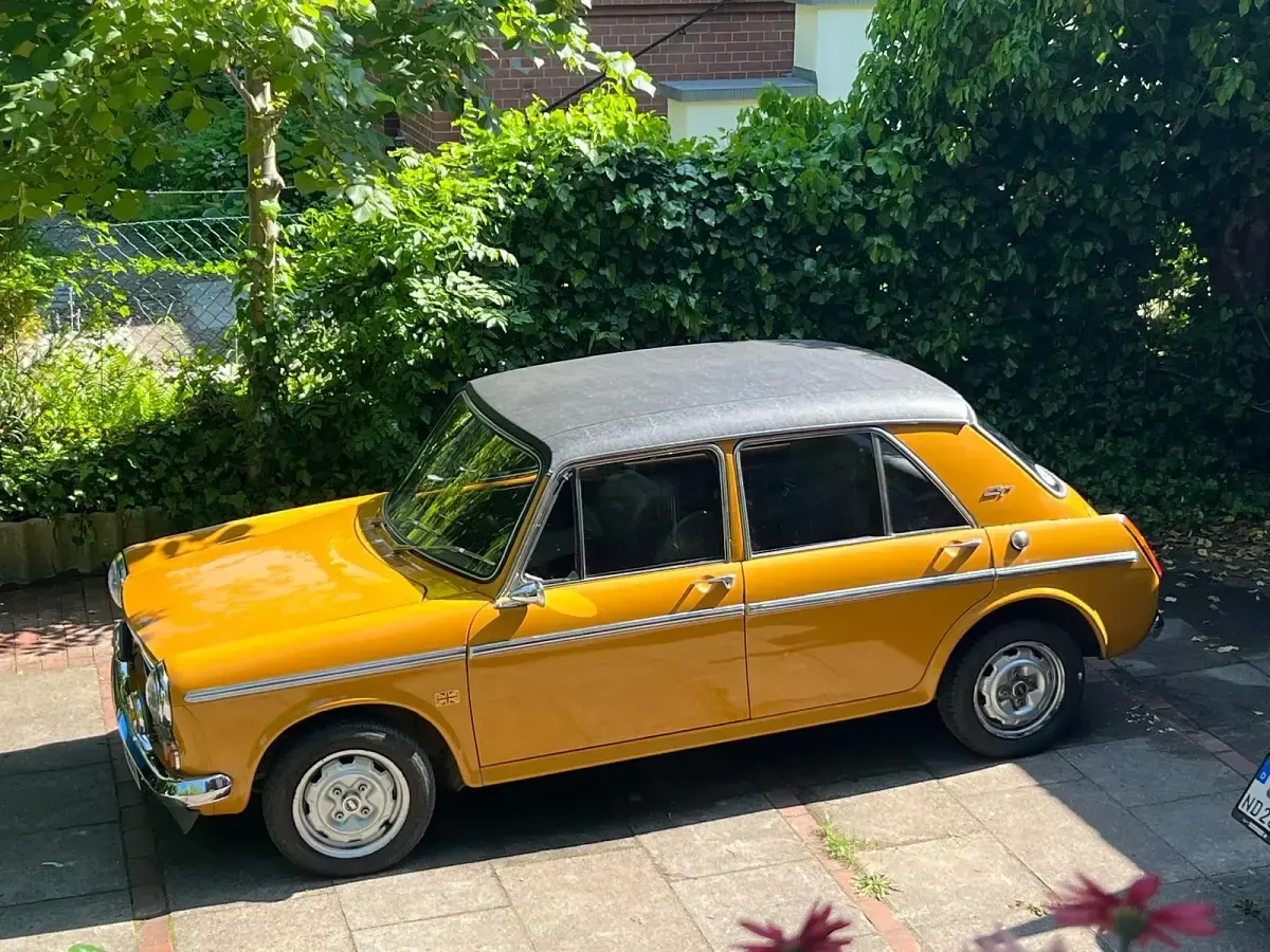 Gebraucht Austin 1300 70 PS (51 kW) 1973 Gelb Kleinwagen