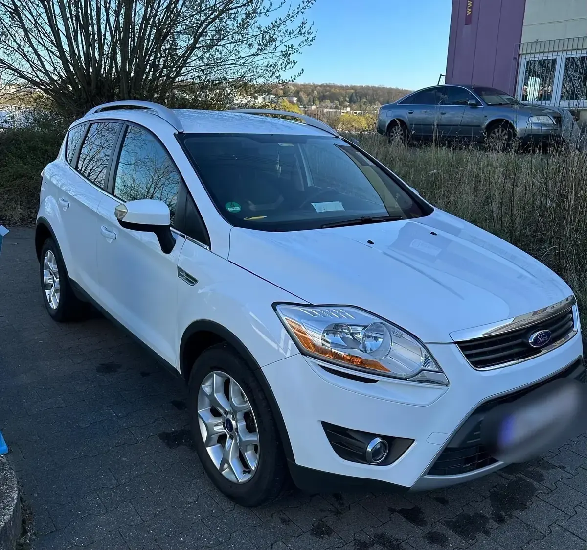 Używany Ford Kuga 140 KM (102 kW) 2012 Biały SUV