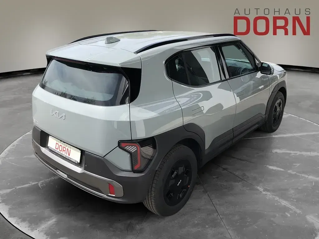 Begagnad Kia EV2 Earth 108 kW (147 HK) 2026 Grå SUV
