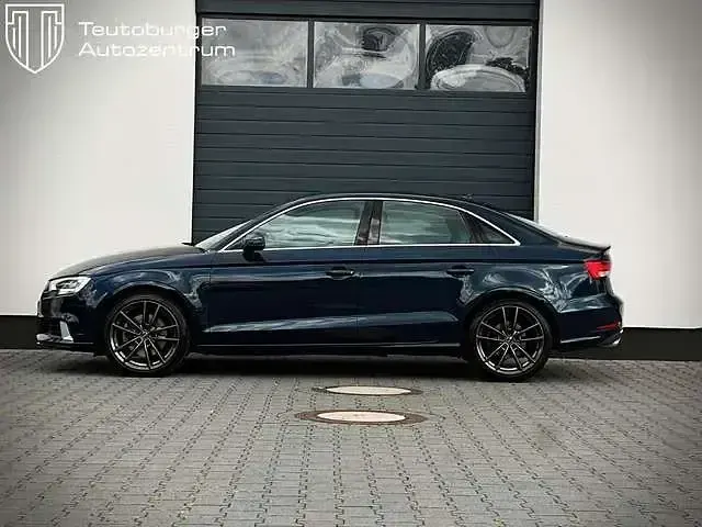 Gebraucht Audi A3 Sport 190 PS (139 kW) 2017 Blau Limousine