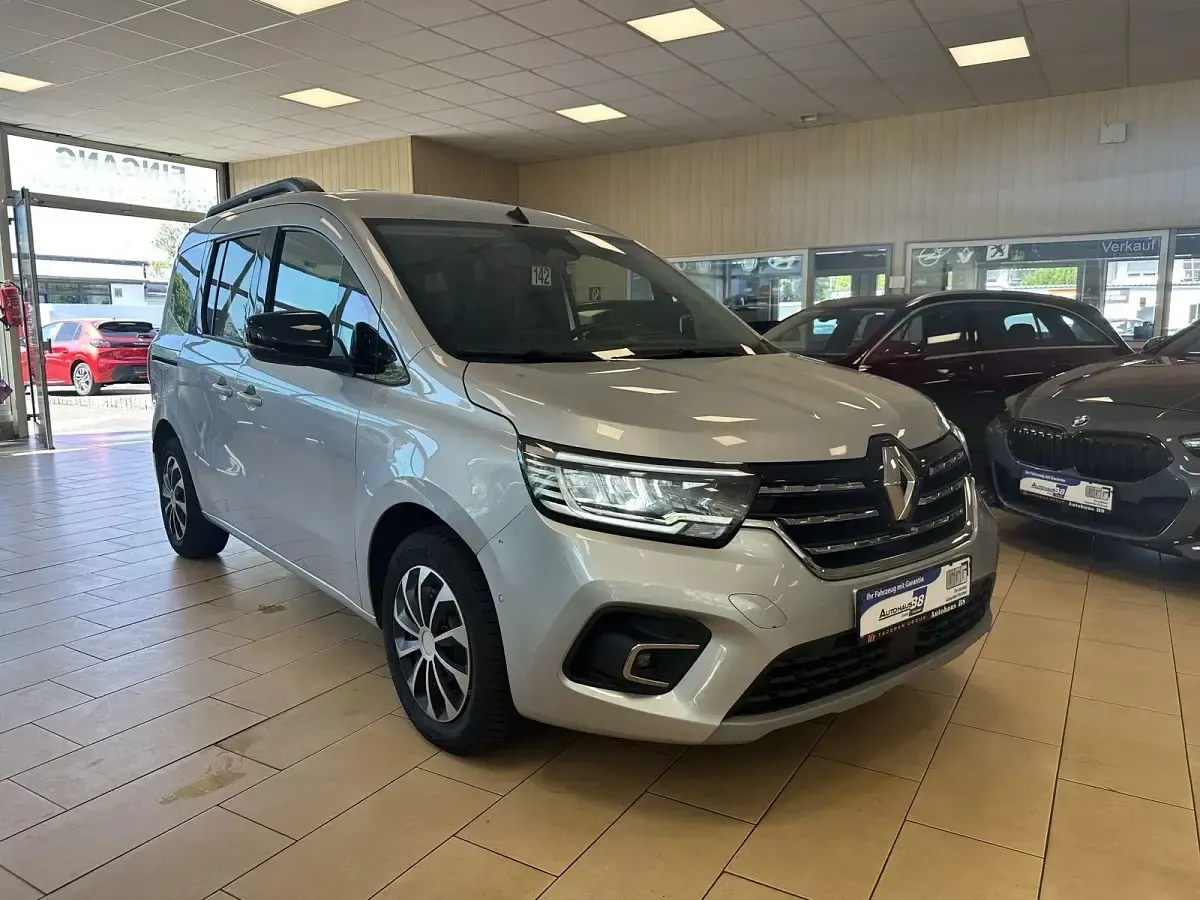 Gebraucht Renault Kangoo Intens 95 PS (69 kW) 2023 Grau Van / Kleinbus